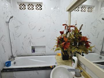 Rumah di komplek marinir pondok kelapa jakarta timur