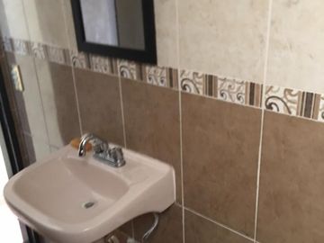 EDIFICIO EN VENTA, CERCA DE TONALA. CONDOMINIO HORIZONTAL DE 10 CASAS