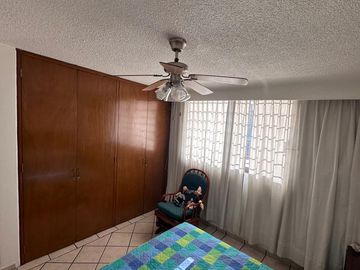 CASA EN VENTA, LOMAS ESTRELLAS, EN IZTAPALAPA.