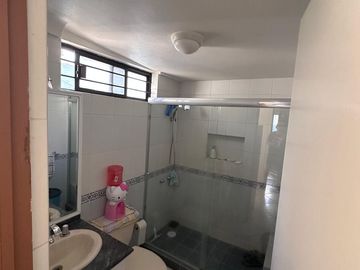 CASA EN VENTA, LOMAS ESTRELLAS, EN IZTAPALAPA.