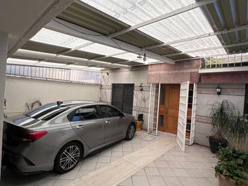 CASA EN VENTA, LOMAS ESTRELLAS, EN IZTAPALAPA.
