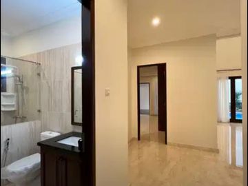 Rumah design modern di pejaten jatipadang jakarta selatan