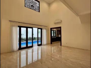 Rumah design modern di pejaten jatipadang jakarta selatan