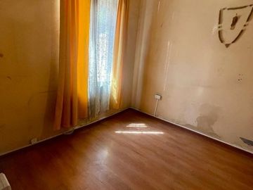 SE VENDE CASA EN PASAJE CERRADO 2D 1B 81MTS2 COMUNA SANTIAGO