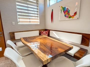 VENTA - Condominio en Playa Escondida.