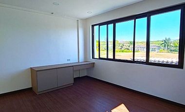 Spacious and Modern Townhouse for Sale in AFPOVAI  Taguig