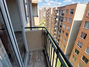APARTAMENTO CON PISCINA Y FULL CLUB HOUSE!