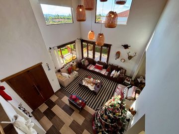 LINDA CASA CAMPESTRE EN VENTA EN LA MESA DE LOS SANTOS