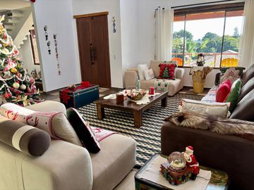 LINDA CASA CAMPESTRE EN VENTA EN LA MESA DE LOS SANTOS