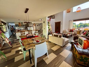 LINDA CASA CAMPESTRE EN VENTA EN LA MESA DE LOS SANTOS