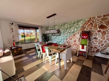 LINDA CASA CAMPESTRE EN VENTA EN LA MESA DE LOS SANTOS