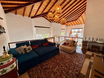 LINDA CASA CAMPESTRE EN VENTA EN LA MESA DE LOS SANTOS