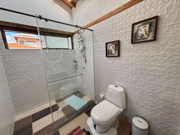 LINDA CASA CAMPESTRE EN VENTA EN LA MESA DE LOS SANTOS