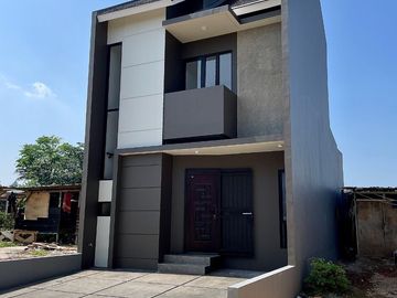 RUMAH READY STOK MURAH PAGEDANGAN TANGERANG, DIJUAL RUMAH SYARIAH 2 LANTAI DI BSD CITY, JUAL RUMAH SYARIAH SIAP HUNI DEKAT ICE BSD CITY SHM