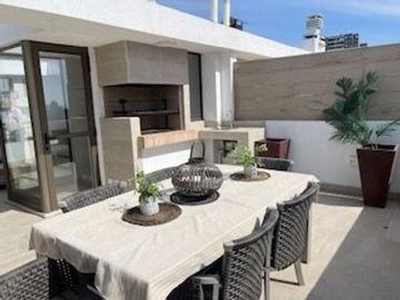 CASAS VERTICALES EN CUARTA AVENIDA , SAN MIGUEL