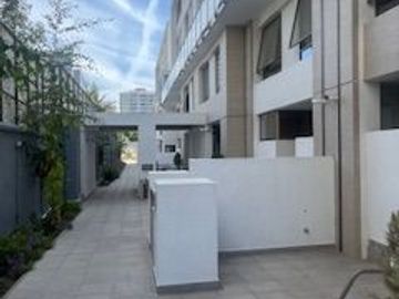 CASAS VERTICALES EN CUARTA AVENIDA , SAN MIGUEL