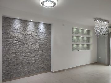 Venta casa Urbanizacion La Joya Av Leon Febres Cordero Daule Guayaquil