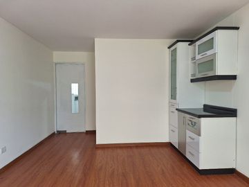 ¡VENTA OCASIÓN DEPARTAMENTO 3ER PISO CERCA DEL PENTAGONITO!