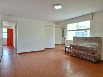 ¡VENTA OCASIÓN DEPARTAMENTO 3ER PISO CERCA DEL PENTAGONITO!