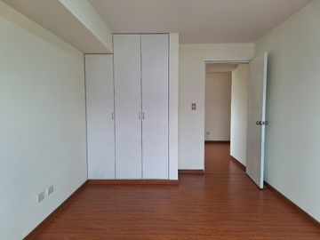 ¡VENTA OCASIÓN DEPARTAMENTO 3ER PISO CERCA DEL PENTAGONITO!