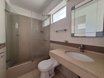 ¡VENTA OCASIÓN DEPARTAMENTO 3ER PISO CERCA DEL PENTAGONITO!