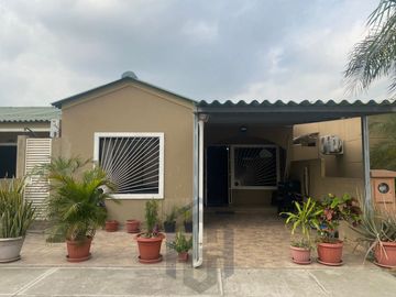 Venta casa de 1 planta Urbanizacion La Joya Av Leon Febres Cordero Daule Guayaquil
