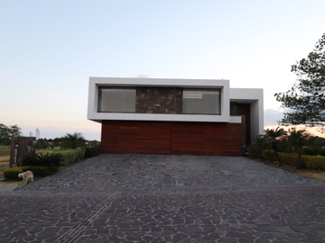 CASA EN VENTA EL BOSQUE COUNTRY CLUB
