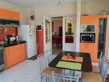 AMPLIA CASA EN VENTA LOMA BLANCA - PIURA