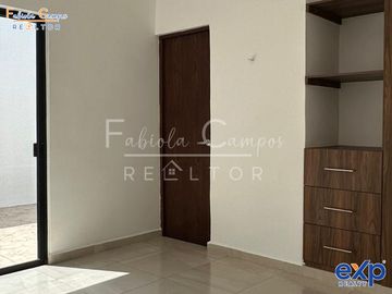 Casa de 3 recamaras en venta en Chichi Suarez Mérida Yucatán - Preventa a 12 y 18 meses