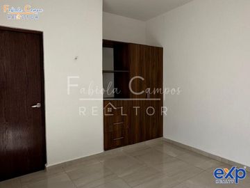 Casa de 3 recamaras en venta en Chichi Suarez Mérida Yucatán - Preventa a 12 y 18 meses