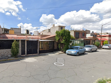 VENDO CASA EN GEO VILLAS TIZAYUCA-HGO.
