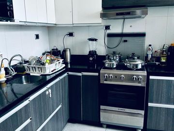 VENDO LINDO DEPARTAMENTO REMODELADO