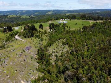 Campo a una hora de Puerto Varas de 8,6 hectáreas con hermosa vista