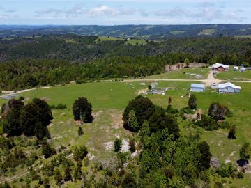Campo a una hora de Puerto Varas de 8,6 hectáreas con hermosa vista