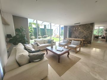 CASA EN VENTA EN PANCE