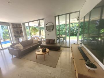 CASA EN VENTA EN PANCE