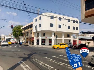 edificio de venta en Portoviejo zona centro H/M