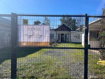 Nuevo precio! Venta casa 3D2B con cabaña 3D1B en sector Las Mariposas, Chillán