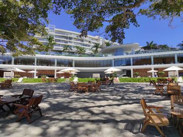 DEPARTAMENTO FRENTE AL MAR EN VENTA EN PUNTA DE MITA EN BOLONGO
