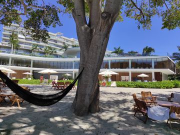DEPARTAMENTO FRENTE AL MAR EN VENTA EN PUNTA DE MITA EN BOLONGO