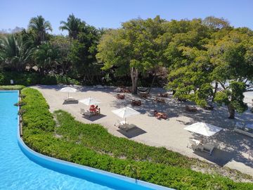 DEPARTAMENTO FRENTE AL MAR EN VENTA EN PUNTA DE MITA EN BOLONGO