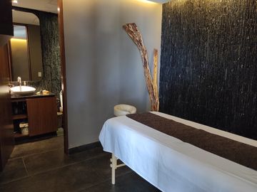 DEPARTAMENTO FRENTE AL MAR EN VENTA EN PUNTA DE MITA EN BOLONGO