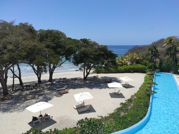 DEPARTAMENTO FRENTE AL MAR EN VENTA EN PUNTA DE MITA EN BOLONGO