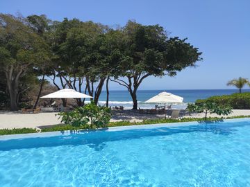 DEPARTAMENTO FRENTE AL MAR EN VENTA EN PUNTA DE MITA EN BOLONGO