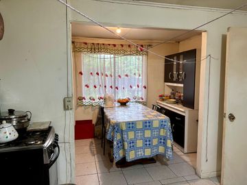 Venta casa con amplio terreno en sector Las Mariposas, Chillán