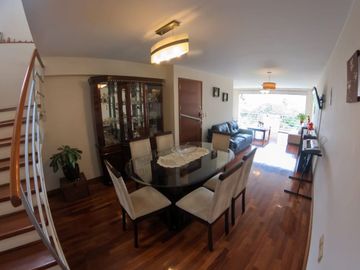 Venta Departamento Duplex En Surco Con Cochera Lineal Para Dos Autos