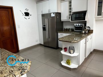 SE VENDE HERMOSA CASA EN LA MOLINA, Portada De La Planicie