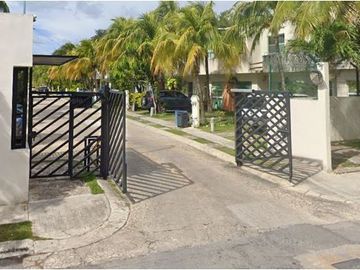 MTSR (EMB) CASA EN VENTA EN PLAYA SOL QUINTANA ROO