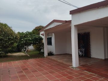 CASA CAMPESTRE  EN VENTA- TURBACO