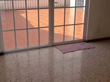 Casa en venta en fuentes de Satélite, calle con caseta de vigilancia